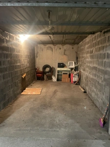 À VENDRE – GARAGE FERMÉ EN SOUS-SOL | ANNECY (74)– CŒUR D’OR A 2mn du lac
