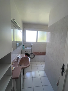 APPARTEMENT ANNECY – Triangle d’Or – 137 m² plein Sud à 3 min du lac, proche centre et commodités – 3 chambres
