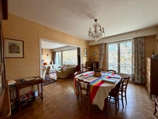 APPARTEMENT ANNECY – Triangle d’Or – 137 m² plein Sud à 3 min du lac, proche centre et commodités – 3 chambres