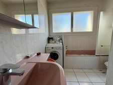 APPARTEMENT ANNECY – Triangle d’Or – 137 m² plein Sud à 3 min du lac, proche centre et commodités – 3 chambres