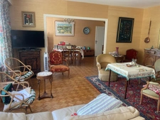 APPARTEMENT ANNECY – Triangle d’Or – 137 m² plein Sud à 3 min du lac, proche centre et commodités – 3 chambres