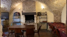 Maison de village en pierre 220 m² – 6 suites – cachet et potentiel à Vagnas, proche de Vallon-pont-d'Arc