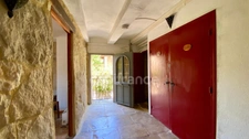 Maison de village en pierre 220 m² – 6 suites – cachet et potentiel à Vagnas, proche de Vallon-pont-d'Arc