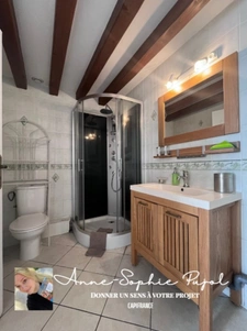 DUPLEX DE 59 m², STATIONNEMENT ET ESPACE EXTÉRIEUR