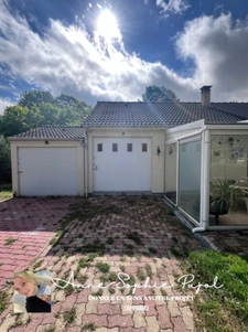 Maison de plain-pied avec jardin de 1 266 m² 