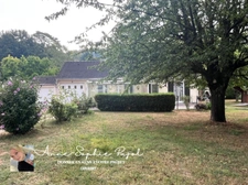 Maison de plain-pied avec jardin de 1 266 m² 