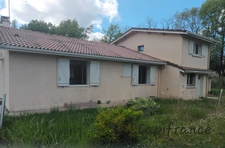 🏡 Coup de cœur assuré à Lavignolle de Salles (33770) — Maison familiale au charme intemporel !