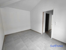 Un bien rare au cœur de La Brède : maison neuve en centre‑ville, comprenant 3 chambres et un jardin.