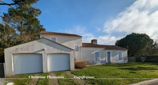 Maison à vendre dans Domaine sécurisé résidentiel Piscine - 4 chambres (85) L'AIGUILLON SUR VIE