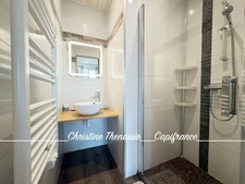 Appartement DUPLEX au coeur de Croix de Vie 2 pièces avec Terrasse et emplacement parking à 150 m. de la gare SAINT GILLES CROIX DE VIE (85)