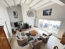 Maison à vendre 6 pièces 4 CHAMBRES - PISCINE CHAUFFEE - GARAGE - TERRAIN  SAINT GILLES CROIX DE VIE (85)
