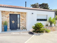 Maison récente à vendre 6 pièces : Plain-Pied - 3 chambres - Bureau - 1 salle d'eau - 1 salle de bains - 2 wc - garage - Préau SAINT HILAIRE DE RIEZ (85)