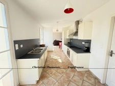 VILLA D'EXCEPTION Pièces spacieuses, 4 chambres, 3 salles de bains, 3 wc, Piscine privée  COEX (85)