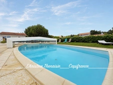 Villa à vendre 5 pièces, 3 chambres, 2 salles d'eau, Piscine privée, Climatisation, Véranda au coeur d'un Domaine résidentiel sécurisé