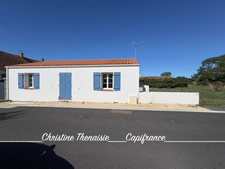 Maison à vendre 3 pièces coeur de ville avec terrain BEAUVOIR SUR MER (85)