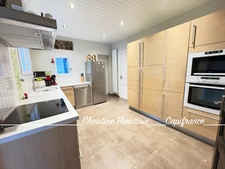 Maison à vendre 6 pièces 4 CHAMBRES - PISCINE CHAUFFEE - GARAGE - TERRAIN  SAINT GILLES CROIX DE VIE (85)