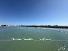 Appartement DUPLEX au coeur de Croix de Vie 2 pièces avec Terrasse et emplacement parking à 150 m. de la gare SAINT GILLES CROIX DE VIE (85)