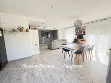 Maison à vendre Plain-Pied - 3 chambres - Garages - Grand terrain  COMMEQUIERS (85)