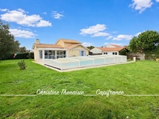 5-room villa in the heart of a secure residential estate