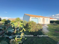 Maison à vendre 4 pièces  3 chambres - Garage - Grand terrain - Extension possible 85300 SALLERTAINE