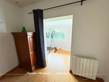 Maison de charme à vendre Plain-pied, 4 chambres dont 3 avec entrées indépendantes, Grand garage, Studio à aménager, 2 entrées sur 1200 m2 de terrain, SAINT HILAIRE DE RIEZ (85)