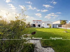 Maison contemporaine Beaux volumes - 5 chambres - Pergola - Garage SAINT GILLES CROIX DE VIE (85)