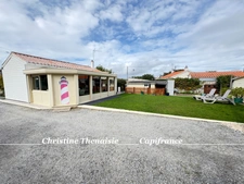 Maison à vendre rénovée 2 pièces + Véranda (50 m2) + Annexe de 41 m2 à deux pas de la mer et de la forêt SAINT HILAIRE DE RIEZ (85)