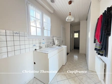 Maison à vendre 5 pièces - Plain-Pied - 3 chambres - 2 salles d'eau - 3 wc - Piscine couverte - 2 garages SAINT HILAIRE DE RIEZ (85)