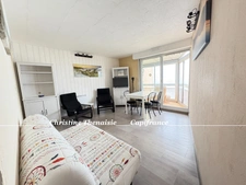 Appartement à vendre VUE MER - 2 chambres - 2 balcons fermés - Parking - Cave - Accès direct au remblai de la grande plage SAINT GILLES CROIX DE VIE (85)