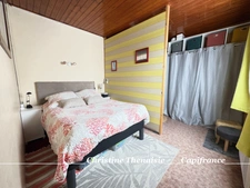 Maison à vendre rénovée 2 pièces + Véranda (50 m2) + Annexe de 41 m2 à deux pas de la mer et de la forêt SAINT HILAIRE DE RIEZ (85)