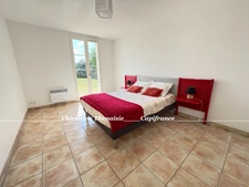 VILLA D'EXCEPTION Pièces spacieuses, 4 chambres, 3 salles de bains, 3 wc, Piscine privée  COEX (85)