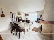 Maison à vendre 4 chambres dont 2 de plain-pied + 2 salles d'eau + 2 wc + Garage - Terrain piscinable SAINT HILAIRE DE RIEZ (85)