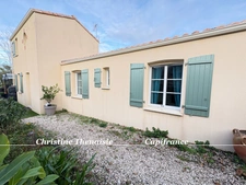 Maison à vendre au coeur du village, 3 chambres, Garage  SALLERTAINE (85)