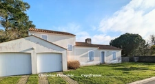 Maison à vendre dans Domaine sécurisé résidentiel Piscine - 4 chambres (85) L'AIGUILLON SUR VIE