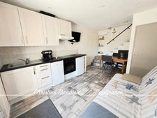 Appartement DUPLEX au coeur de Croix de Vie 2 pièces avec Terrasse et emplacement parking à 150 m. de la gare SAINT GILLES CROIX DE VIE (85)