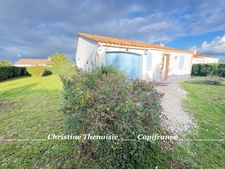 Maison à vendre 4 pièces  3 chambres - Garage - Grand terrain - Extension possible 85300 SALLERTAINE