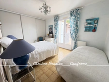 Maison à vendre Plain-Pied - 3 chambres - Garage - Piscine chauffée - Centre Ville SAINT GILLES CROIX DE VIE (85)