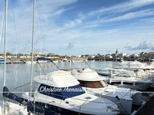 Appartement DUPLEX au coeur de Croix de Vie 2 pièces avec Terrasse et emplacement parking à 150 m. de la gare SAINT GILLES CROIX DE VIE (85)