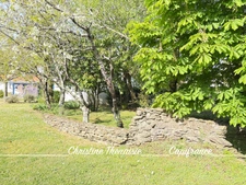 Maison à vendre sur un terrain de 2000 m2 - 4 chambres - Bureau - 3 salles d'eau - 3 wc - Dépendance de 110 m2 et garages LA GARNACHE (85)