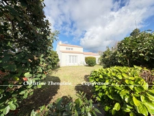 Maison à vendre 4 chambres dont 2 de plain-pied + 2 salles d'eau + 2 wc + Garage - Terrain piscinable SAINT HILAIRE DE RIEZ (85)