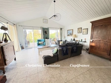 Maison à vendre au coeur du village, 3 chambres, Garage  SALLERTAINE (85)