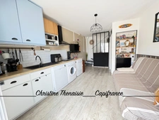 Appartement DUPLEX au coeur de Croix de Vie 2 pièces avec Terrasse et emplacement parking à 150 m. de la gare SAINT GILLES CROIX DE VIE (85)