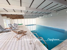 Maison à vendre 9 pièces - Plain-Pied - 4 chambres - 2 Salles d'eau - Piscine - Salle de cinéma - Hammam - T2 indépendant