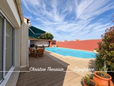 Maison à vendre Plain-Pied - 3 chambres - Garage - Piscine chauffée - Centre Ville SAINT GILLES CROIX DE VIE (85)