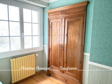 Maison à vendre sur un terrain de 2000 m2 - 4 chambres - Bureau - 3 salles d'eau - 3 wc - Dépendance de 110 m2 et garages LA GARNACHE (85)