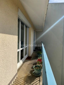 RENNES SUD – T4 LUMINEUX ET TRAVERSANT – 72 M² – 2/3 CHAMBRES – LOGGIA – ASCENSEUR