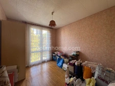 RENNES SUD – T4 LUMINEUX ET TRAVERSANT – 72 M² – 2/3 CHAMBRES – LOGGIA – ASCENSEUR