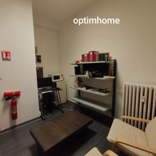 Bureau en plein centre-ville - 70 m² - Vitrine sur rue commerçante