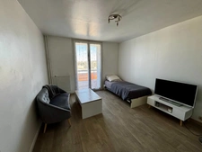 QUARTIER ENCAGNANE STUDIO A VENDRE AIX EN PROVENCE (13)