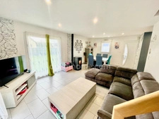 Maison à vendre 5 pièces DPE C PLOUNEVEZ QUINTIN (22) 174 990 euros